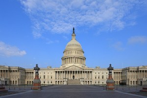 Capitol Hill foto Martin Falbisoner, CC BY-SA 3.0, via Wikimedia Commons